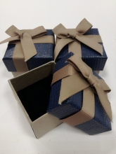 Dovanų dėžutė rudai mėlyna 5x5x3.5cm