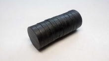 Magnetai 20x4mm juodos spalvos