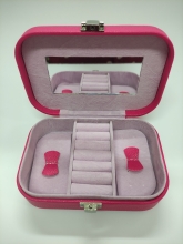 Moteriška dėžutė papuošalams, rožinės spalvos