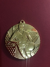 Medalis metalinis Krepšininkas auksinės sp. 5cm