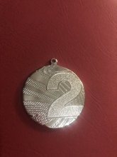 Medalis metalinis 2 sidabrinės sp. 4cm