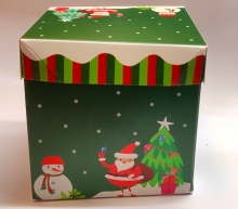Kalėdinė dovanų dėžutė su Kalėdų seneliu