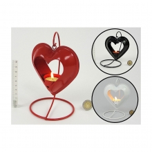 Kabanti širdies formos žvakidė su arbatine žvakele