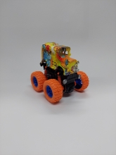 Žaislinis keturratis su spyruokliniais amortizatoriais, margi su spalvotais ratais