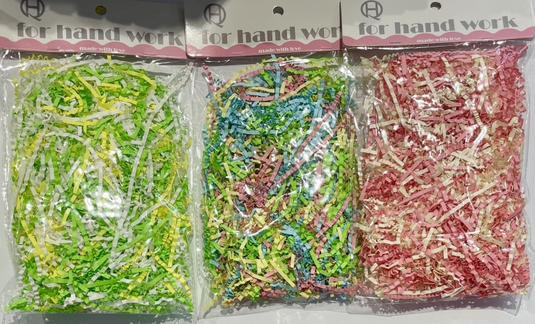 Smulkintos popieriaus drožlės įvairių spalvų 20g.