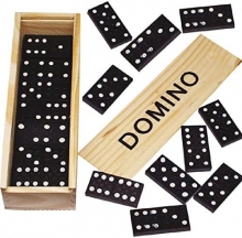 Domino medinėje dėžutėje