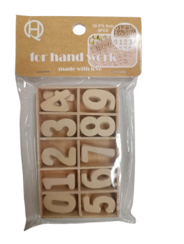 Skaičiai mediniai dėžutėje po 5 vnt 10,5x6,5cm