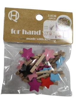 Mediniai segtukai su žvaigždutėmis 3.0cm. 12vnt
