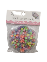 Karoliukų rinkinys su raidėmis 40gr. 4x7mm įv.spalvų