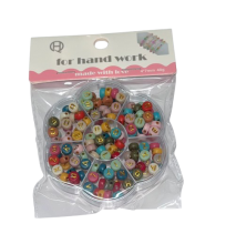 Karoliukų rinkinys su raidėmis 40gr. 4x7mm įv.spalvų