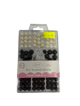 Karoliukai dėžutėje baltos,juodos sp.60g