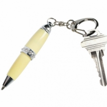 Pakabukas raktams su tušinuku