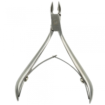 Žnyplės nagams pakabukas