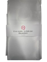 Audinys atlasinis baltos sp.70cm x 150cm