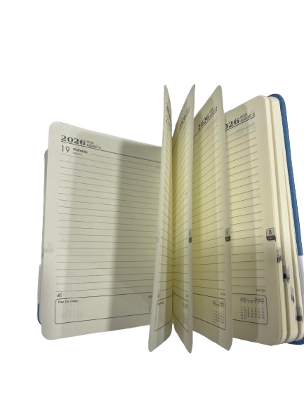 Darbo knyga 2026 m A6 PU odinis viršelis rožinė arba mėlyna sp anglų kalba MOTARRO