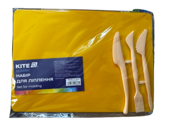 Lentelė plastilinui KITE, 250x180mm, su 3 įrankiais, geltonos spalvos